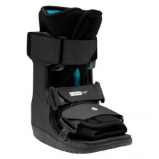 BOTA CORTA WALKER EQUALIZER NEGRA MEDIANA